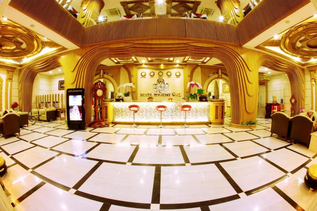 Holiday One Can Tho Hotel Exterior photo